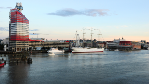 Bild på göteborg läppstiftet och vatten 